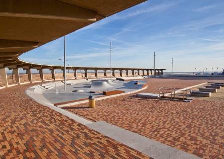 ABC кирпич тротуарный rot,lederfarben und braun-nuanciert, Objekt Wenduine, Belgien ABC кирпич тротуарный rot,lederfarben und braun-nuanciert, Objekt Wenduine, Belgien